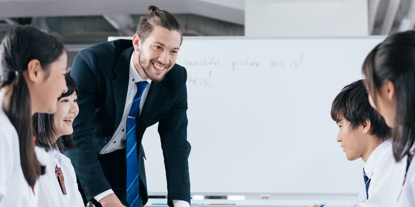 【大阪の主要駅から徒歩10分以内】駅近くのおすすめ英会話教室をご紹介!